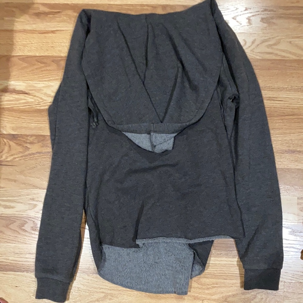 Grey woman’s sweatshirt